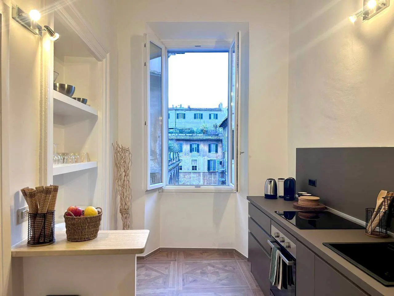 Living room & Kitchen